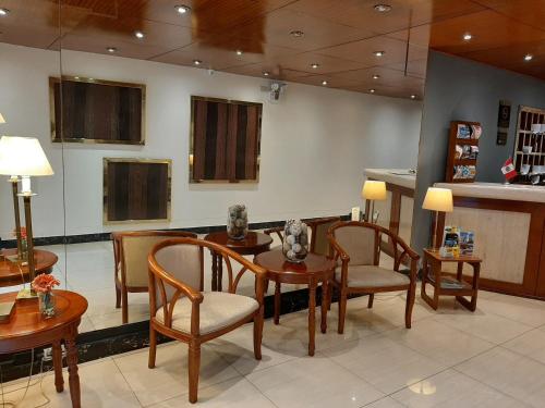 apart hotel el doral