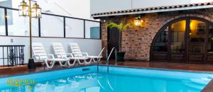 apart hotel el doral