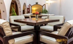 apart hotel el doral