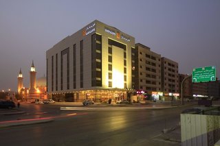 grand plaza hotel dhabab riyadh