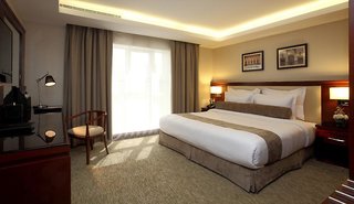 grand plaza hotel dhabab riyadh