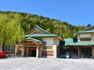 ooedo onsen monogatari yamanaka saichoraku