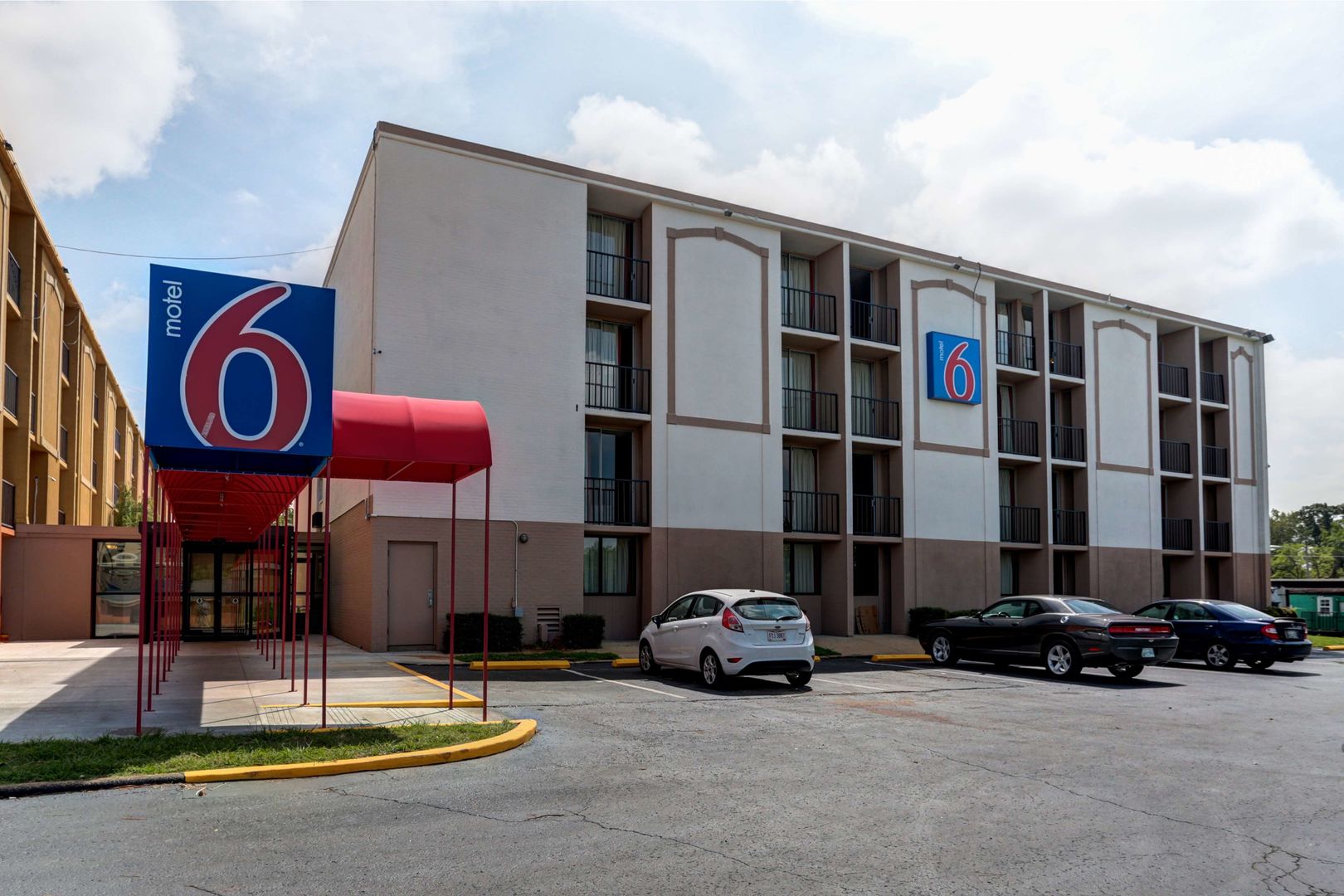 motel 6 jackson tn