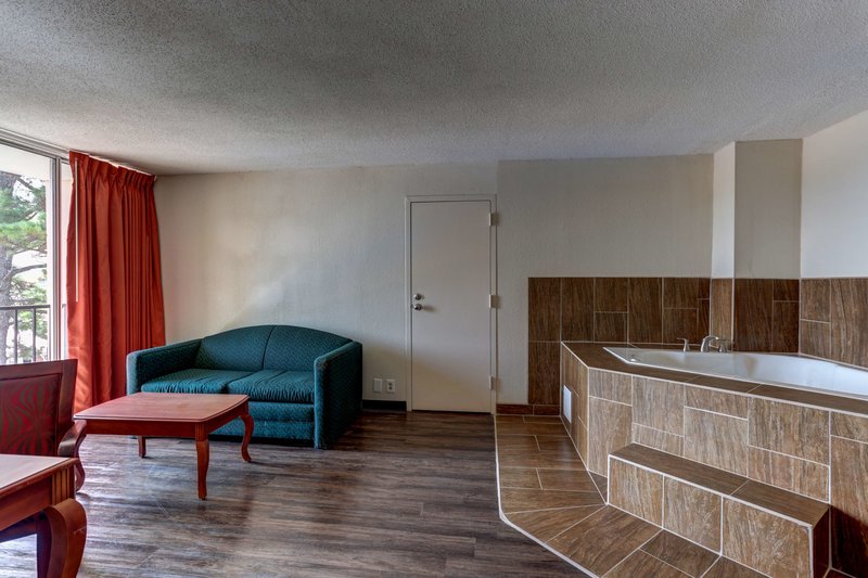 motel 6 jackson tn