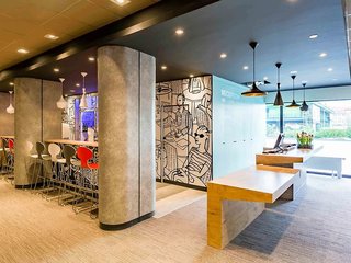 Ibis Wroclaw Centrum,Krzyki>>Bielany Wroclawskie,4 star