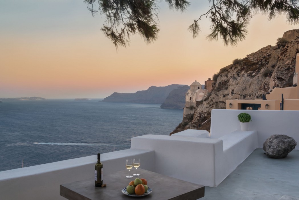 Pina Caldera Residence,Oia>>Fira,3 star