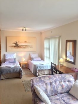 hermanus heights villa