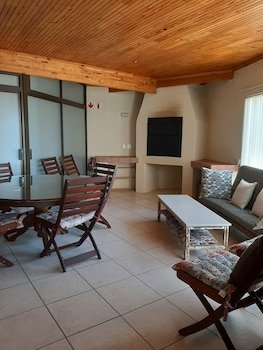Hermanus Heights Villa,Hermanus>>Cape Town,4 star