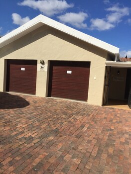 hermanus heights villa