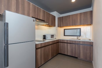 X10 Seaview Suites Panwa Beach,Chalong Bay>>Cape Panwa,4 star