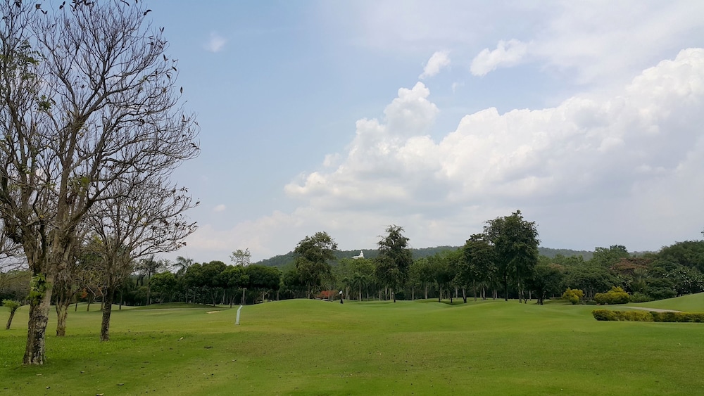 the royal chiangmai golf resort