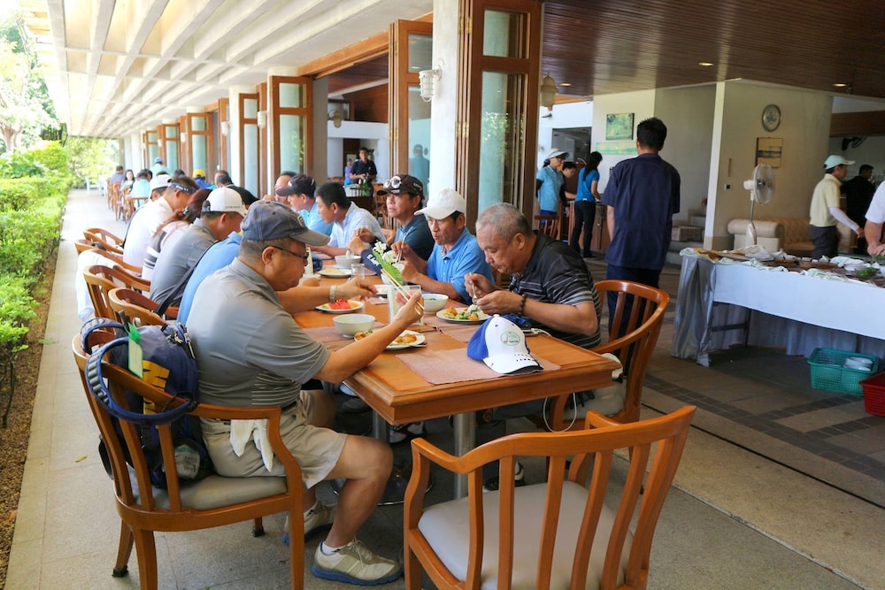 the royal chiangmai golf resort