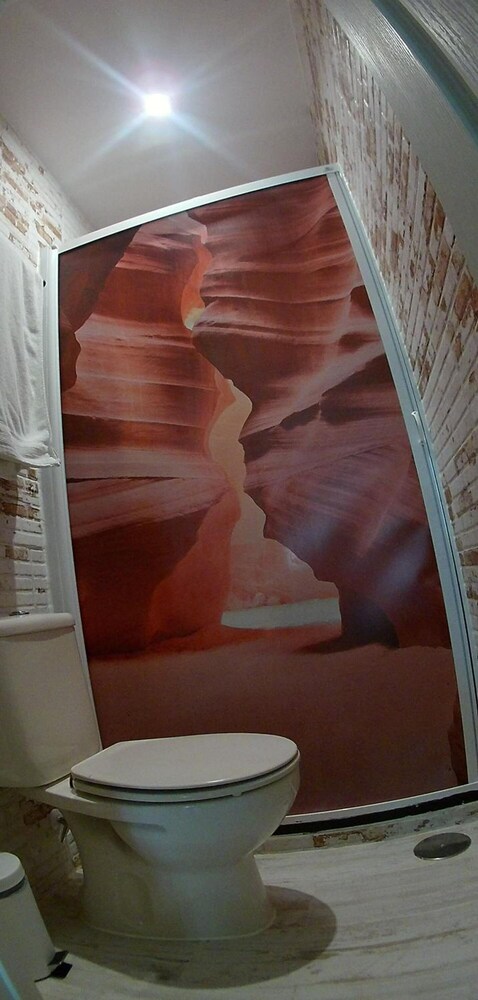 hostal hispalense