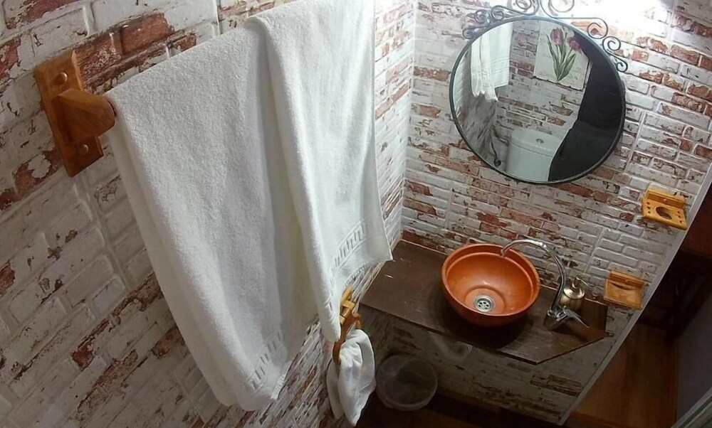hostal hispalense
