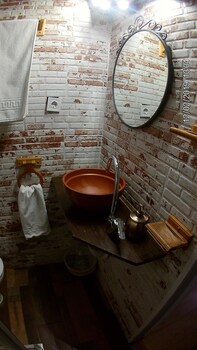 hostal hispalense