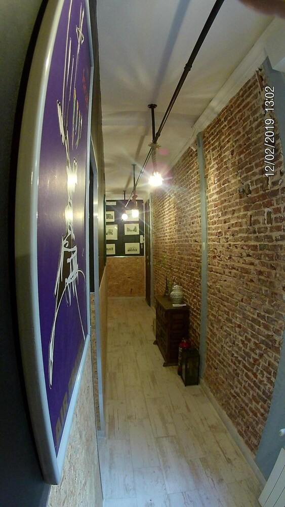 hostal hispalense