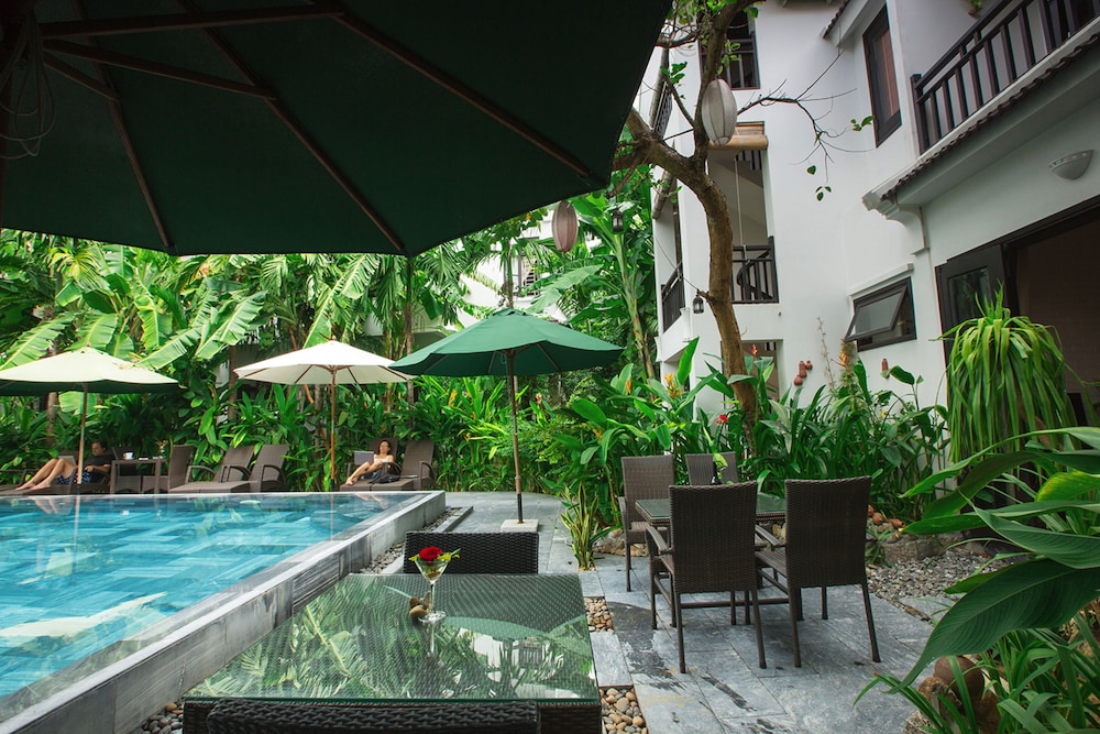 east west villa