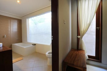 ubud tropical garden