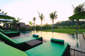 ubud tropical garden