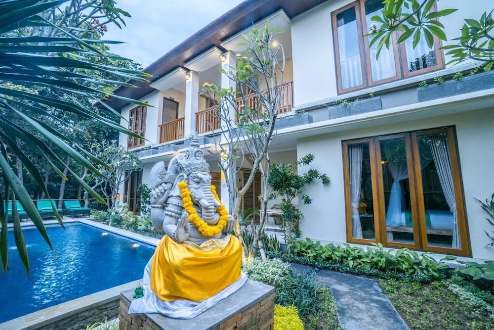 ubud tropical garden