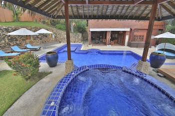 presidential thai villa