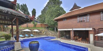 presidential thai villa