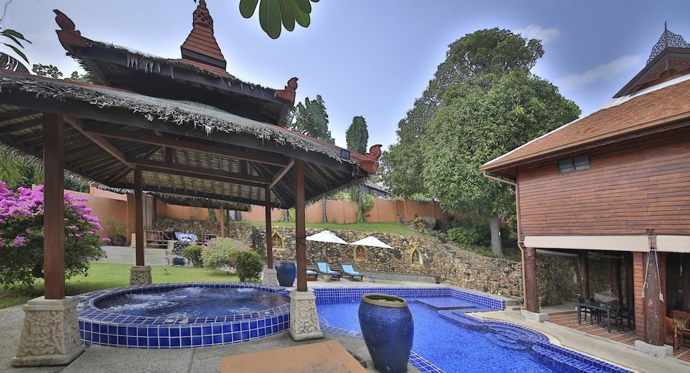 presidential thai villa