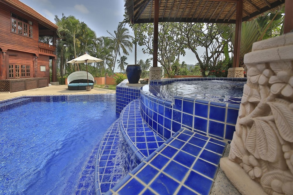 presidential thai villa