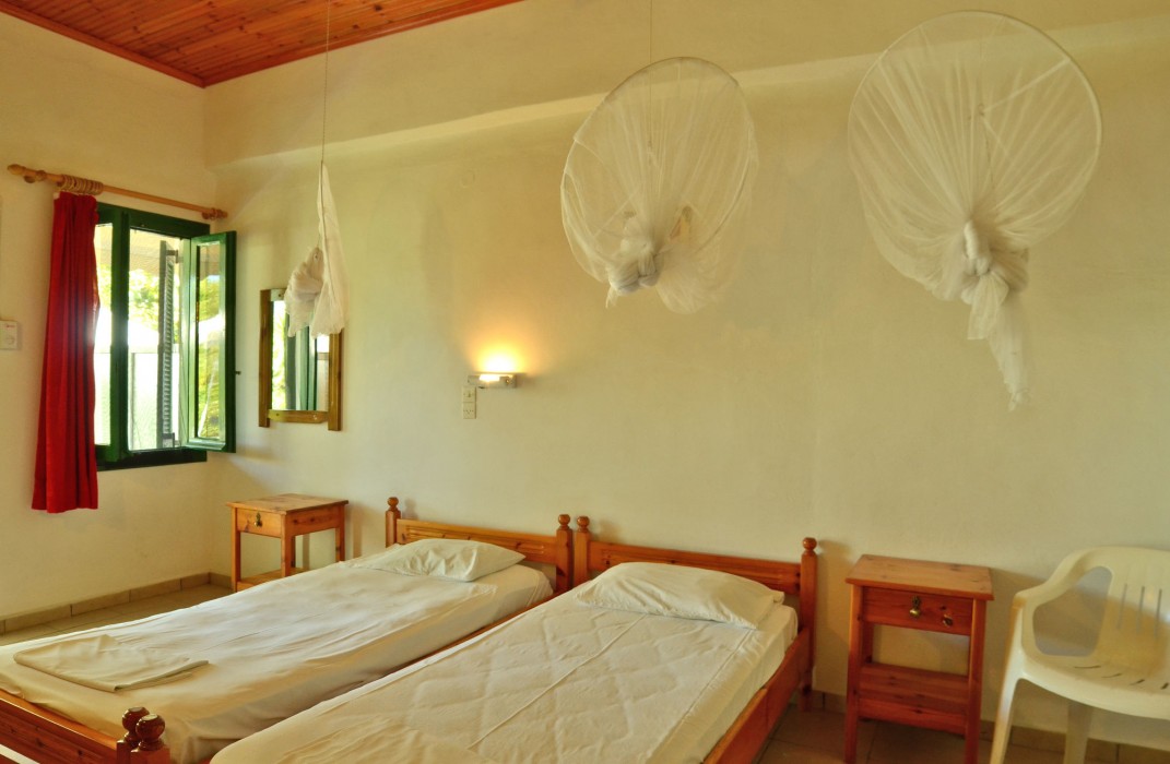 Lemonia Accommodations,Laganas>>Agios Sostis,1 star