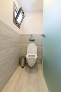 lemonia accommodations