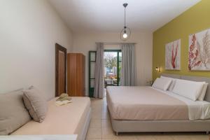 lemonia accommodations