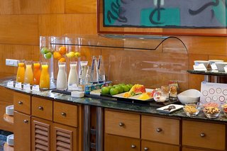 nh barcelona entenza