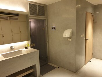 the silver palm wellness resort