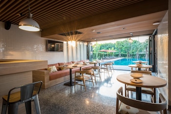 the silver palm wellness resort