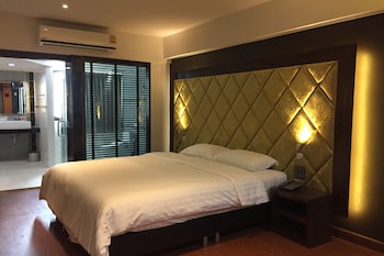 grand pink hotel hat yai