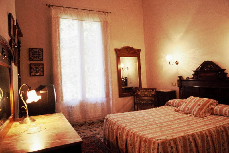 hotel medium renaixenca