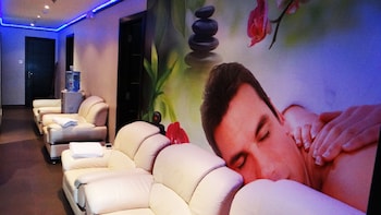 crystal palace hotel