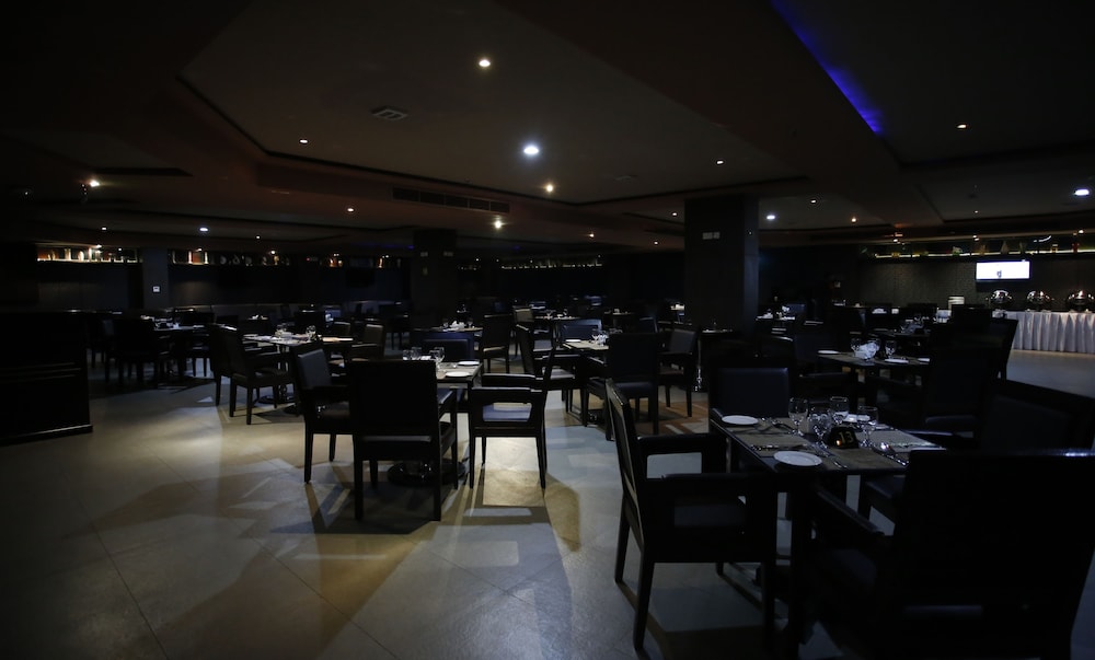 crystal palace hotel