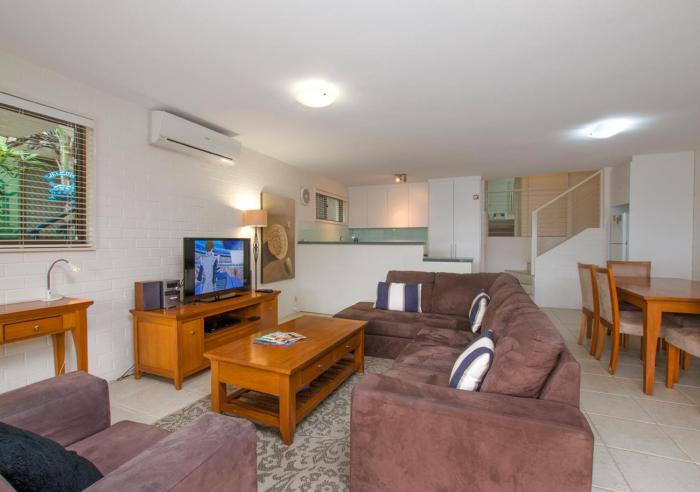 byron bay beachfront apartments
