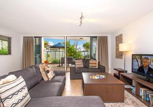 byron bay beachfront apartments