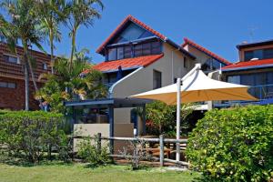 byron bay beachfront apartments