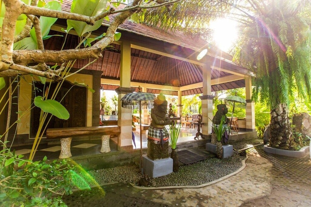 asri sari villa ubud