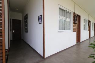 pejaten valley residence