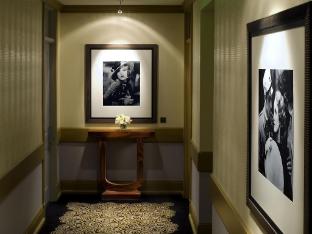 hotel deluxe