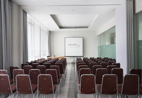 amaris hotel pettarani makassar