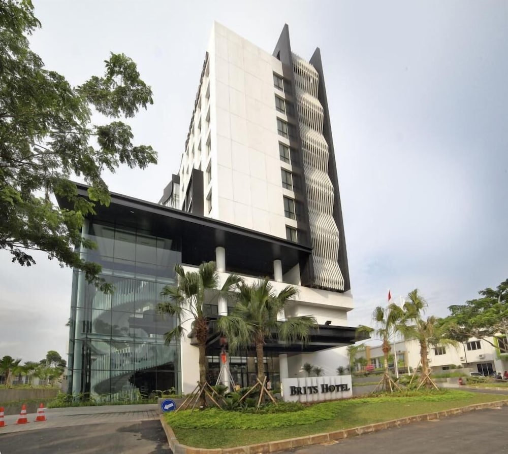 brits hotel karawang