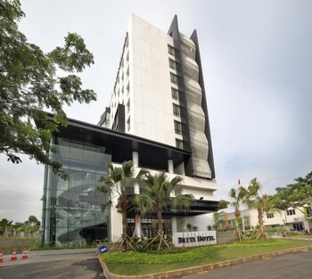 brits hotel karawang