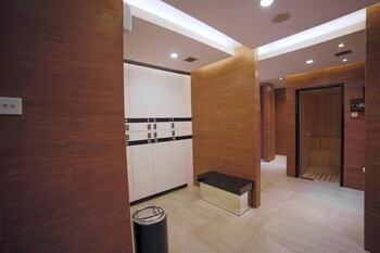 brits hotel karawang