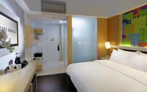 brits hotel karawang