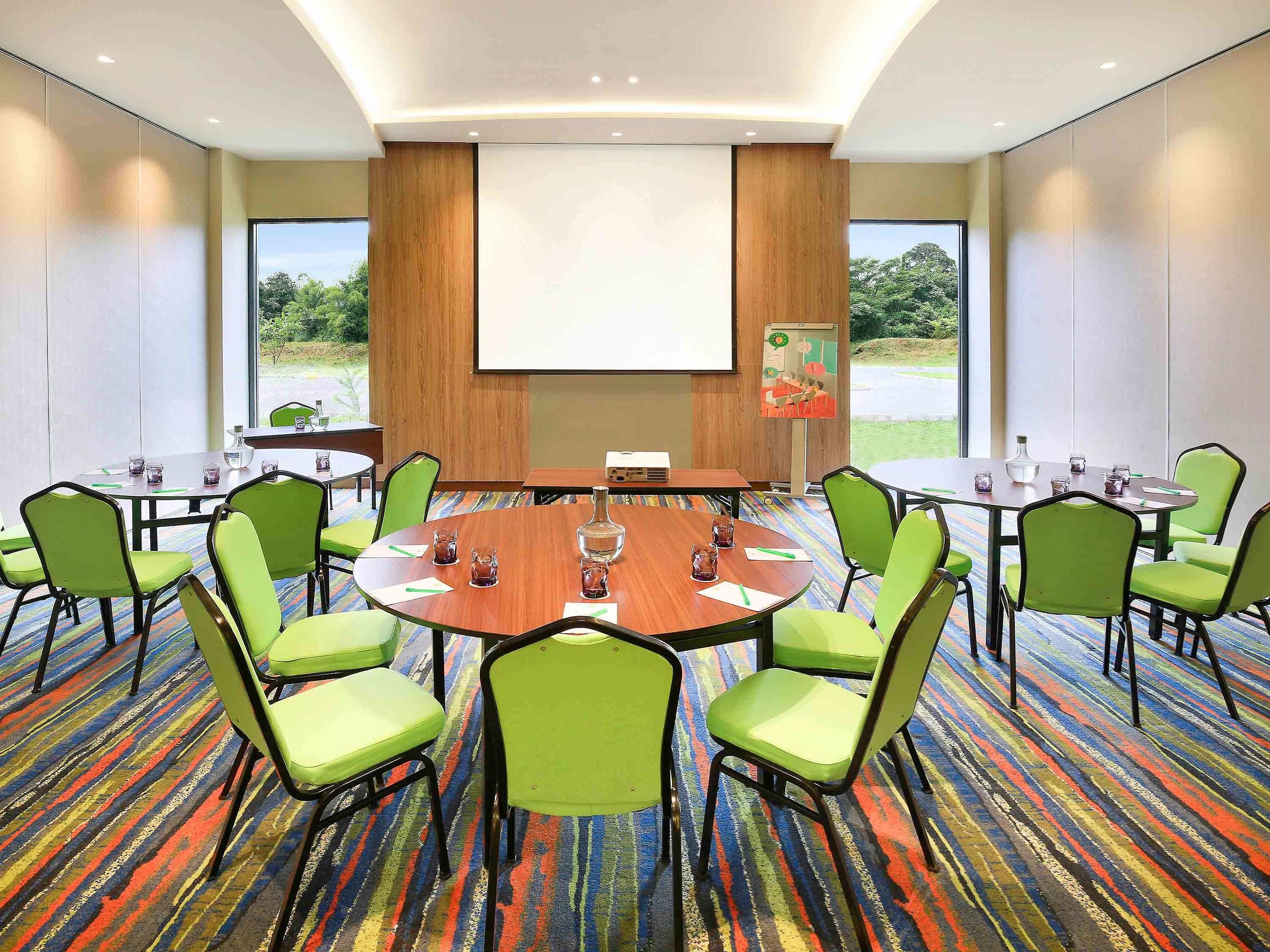ibis styles bogor raya